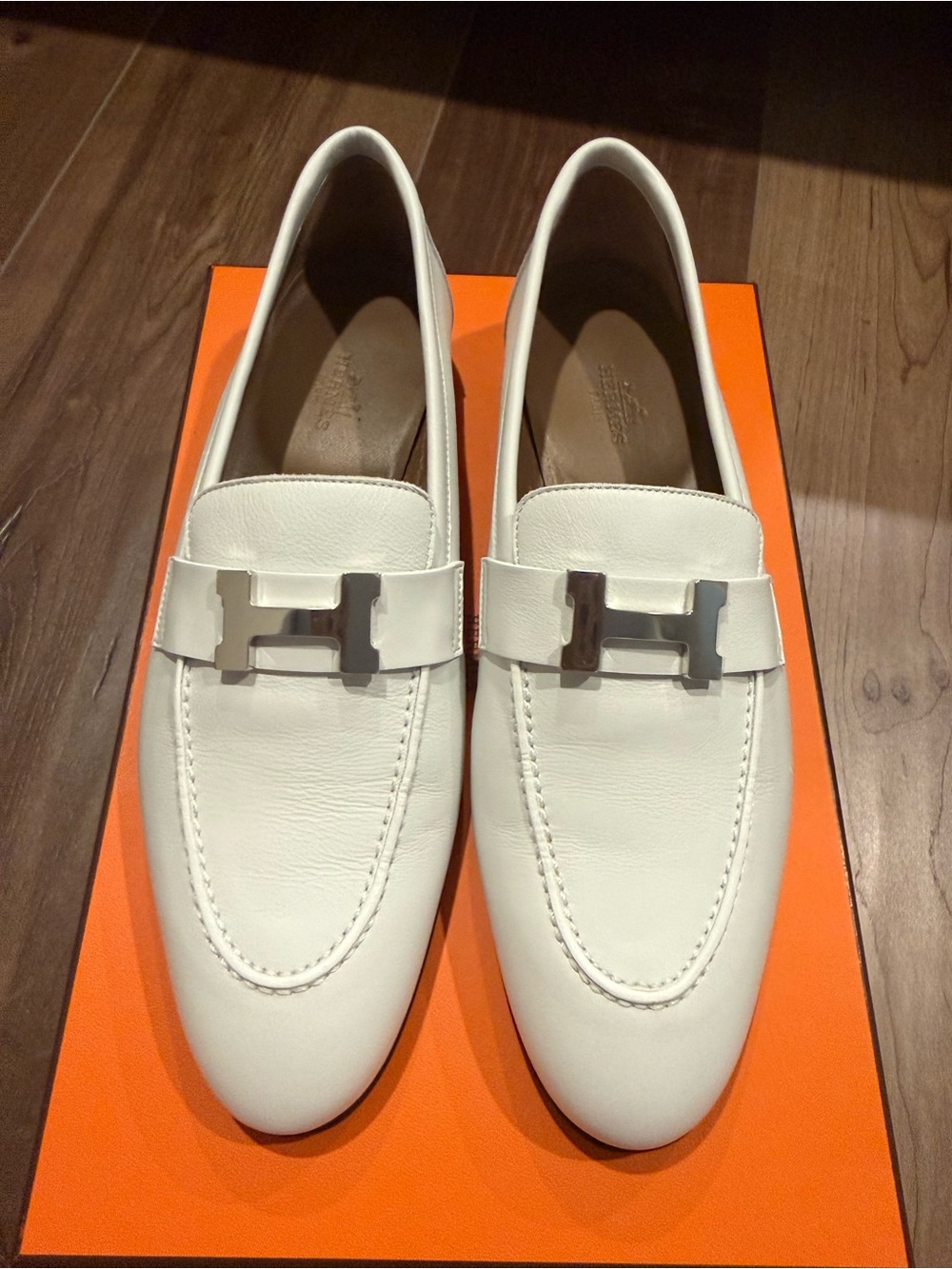 Hermes White Leather Women’s Loafers with Silver H Accent
